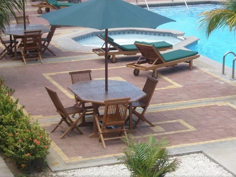 Del Rey Apartments Aruba Eksteriør bilde