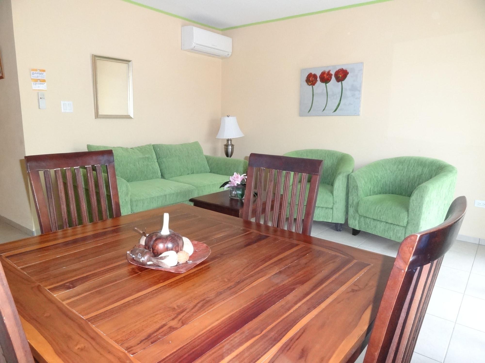 Del Rey Apartments Aruba Eksteriør bilde