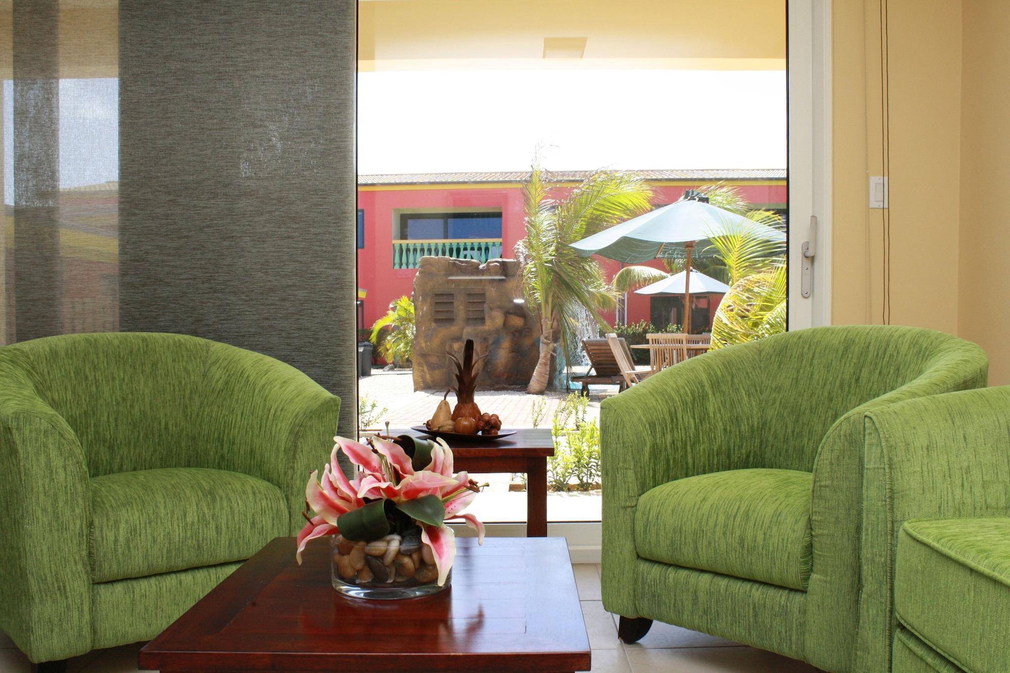 Del Rey Apartments Aruba Eksteriør bilde