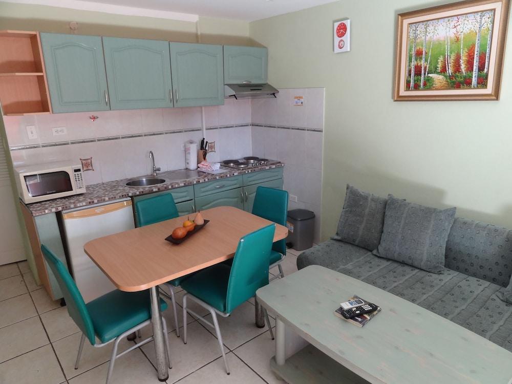 Del Rey Apartments Aruba Eksteriør bilde
