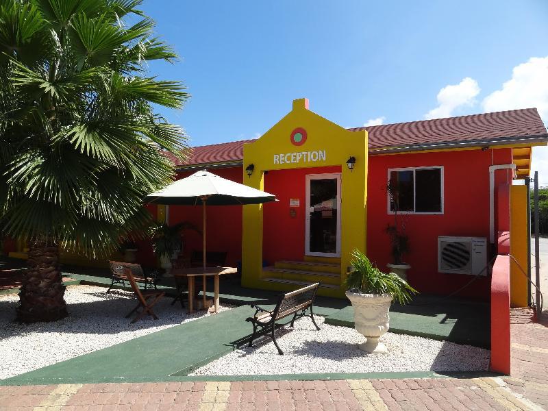 Del Rey Apartments Aruba Eksteriør bilde
